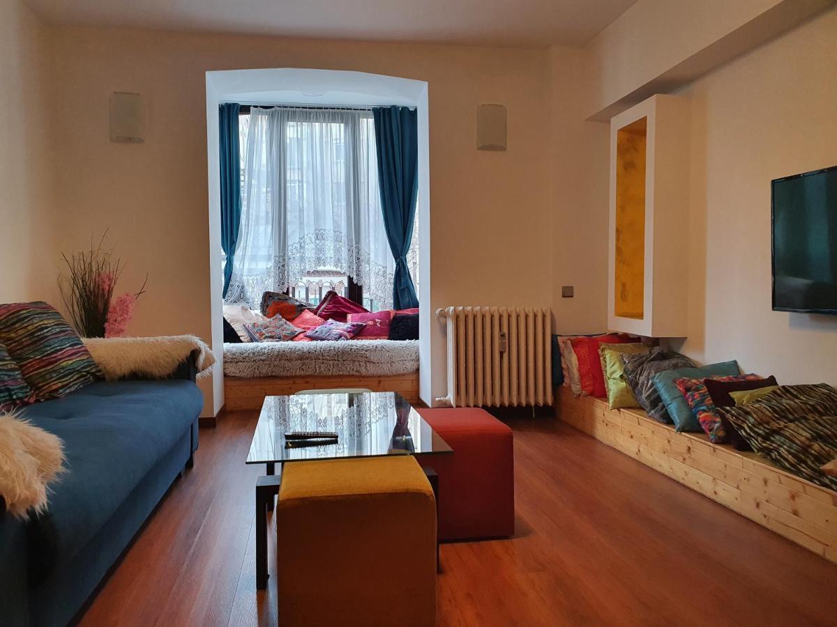 Bucharest Pedestrian Old Town 3 Bedrooms By Orchid Garden Exterior photo