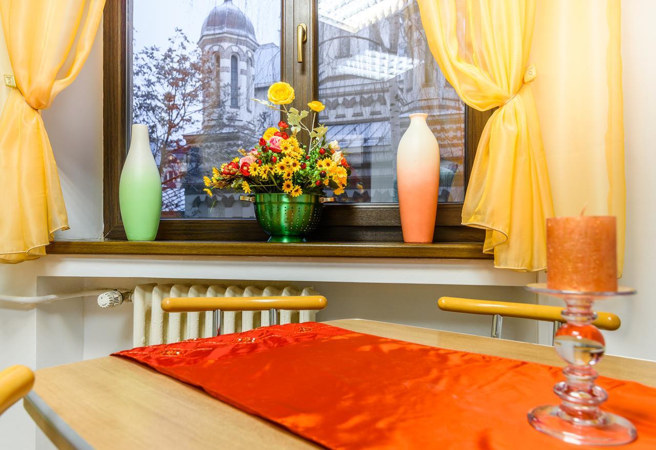 Bucharest Pedestrian Old Town 3 Bedrooms By Orchid Garden Exterior photo