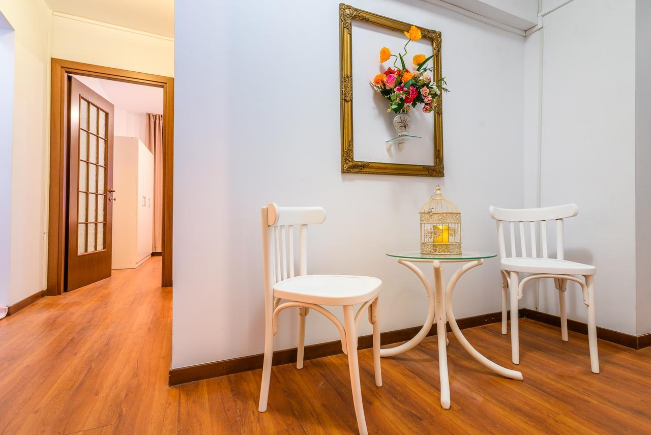 Bucharest Pedestrian Old Town 3 Bedrooms By Orchid Garden Exterior photo