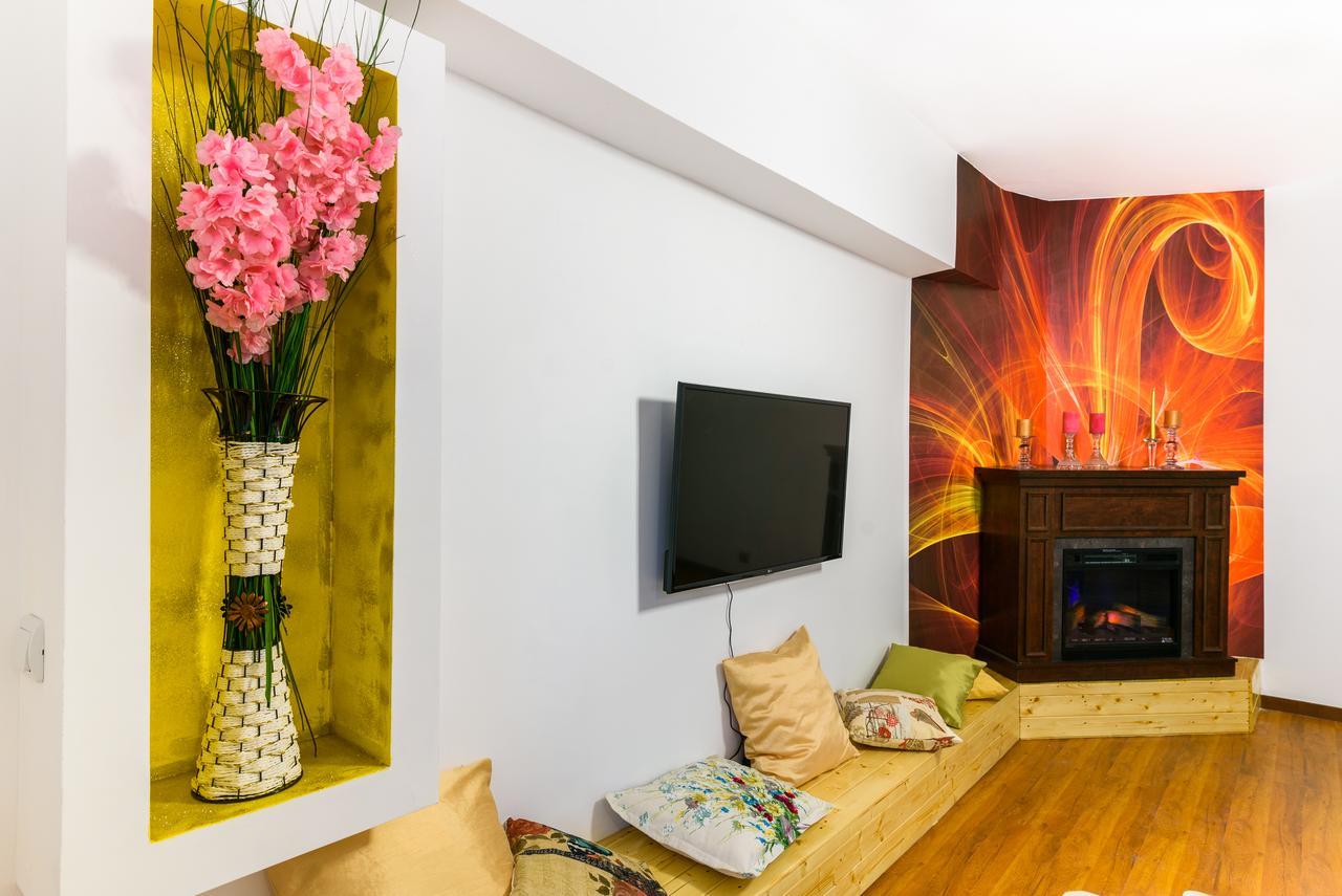 Bucharest Pedestrian Old Town 3 Bedrooms By Orchid Garden Exterior photo